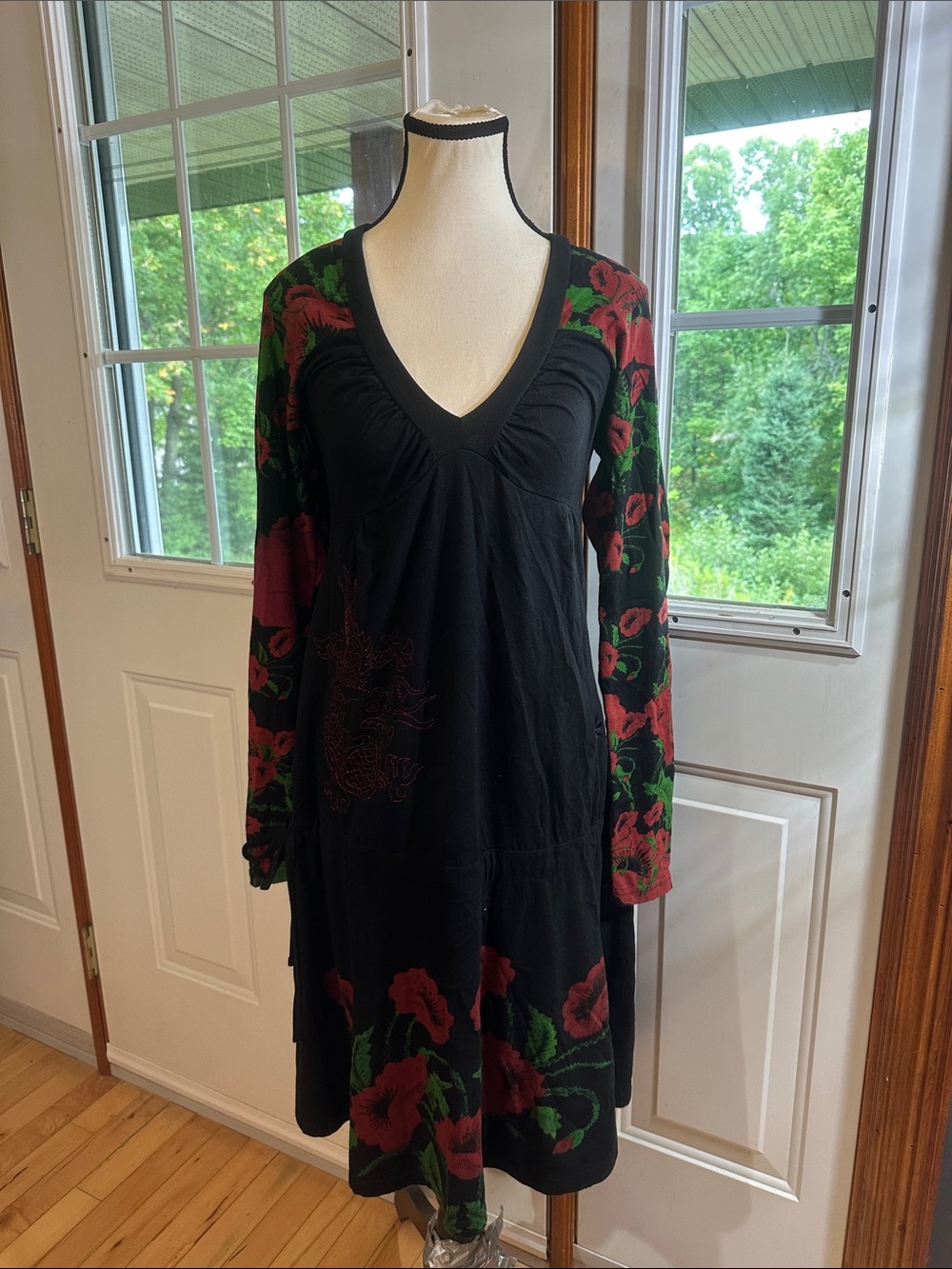 Desigual Black Floral Long-Sleeve V-Neck Dress